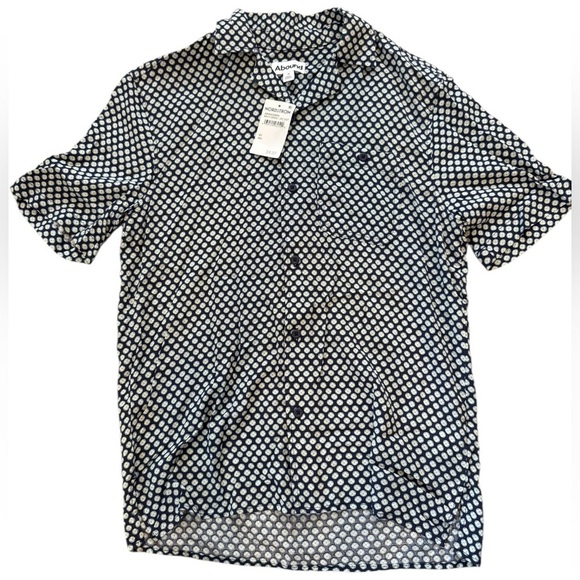 Abound XS short sleeve button down new with tags geometric print - Picture 5 of 5